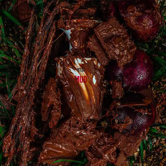 Born to Stand Out Mud