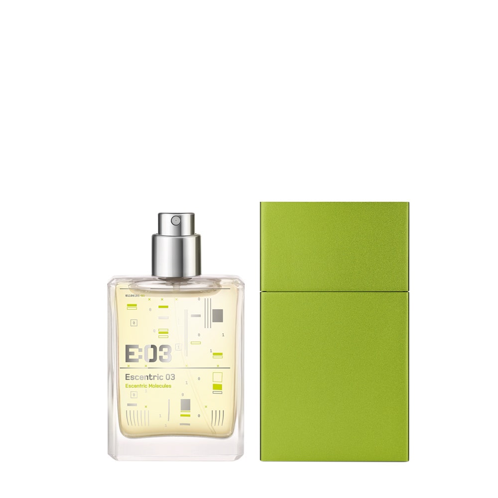 Escentric 03