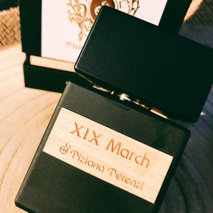 Black XIX March Extrait de Parfum
